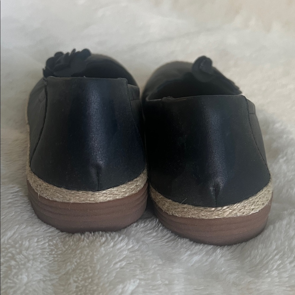 Clarks Black Flats with Floral Accent - Picture 3 of 10